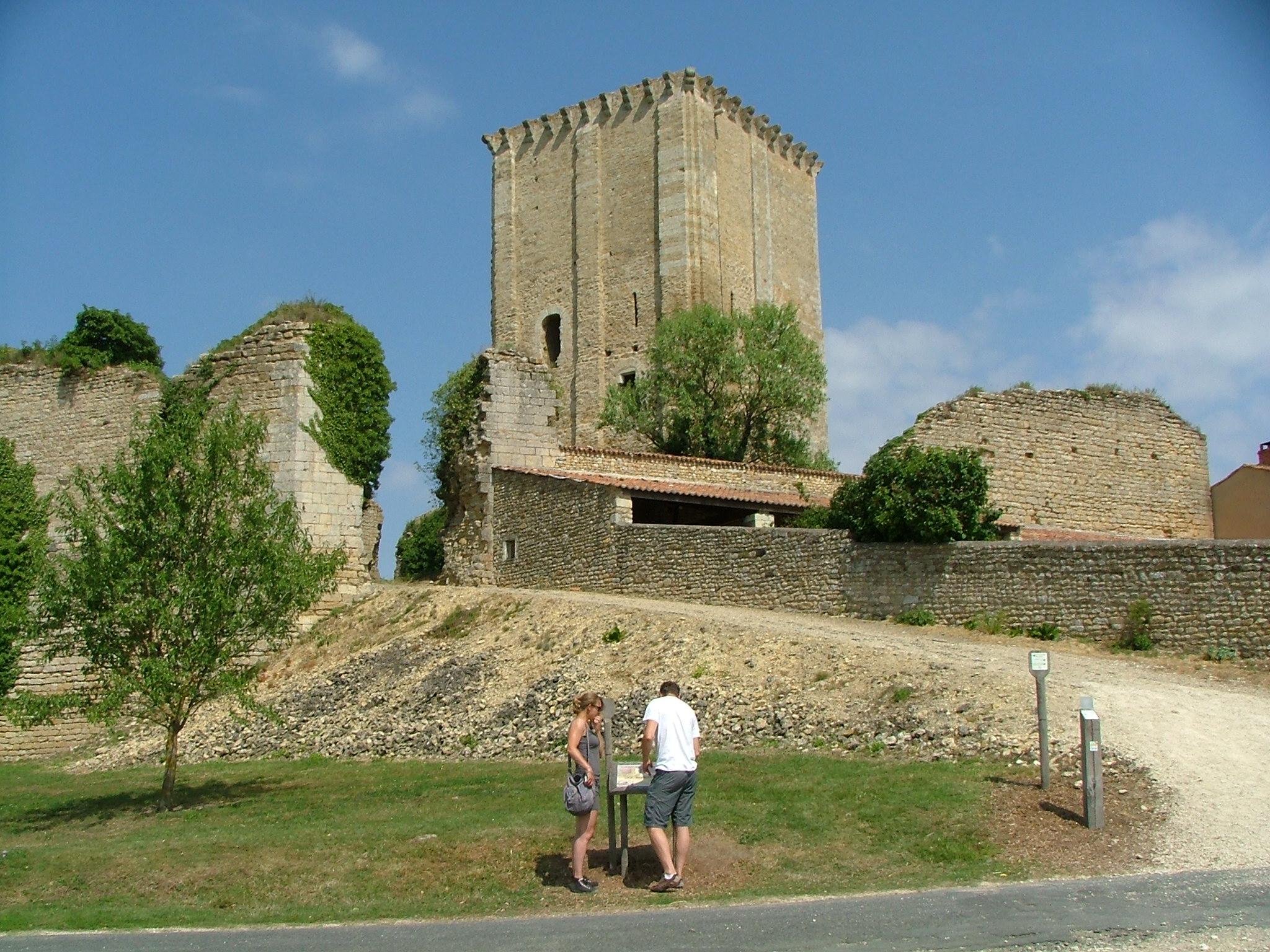 Terres De France - Moncontour Active Park